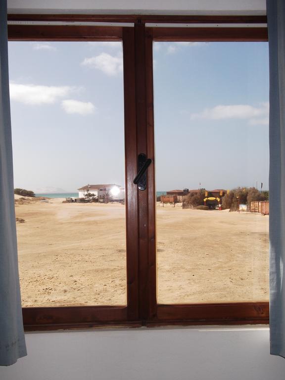 Apartment Ocean Front Praia Estoril サル・レイ エクステリア 写真