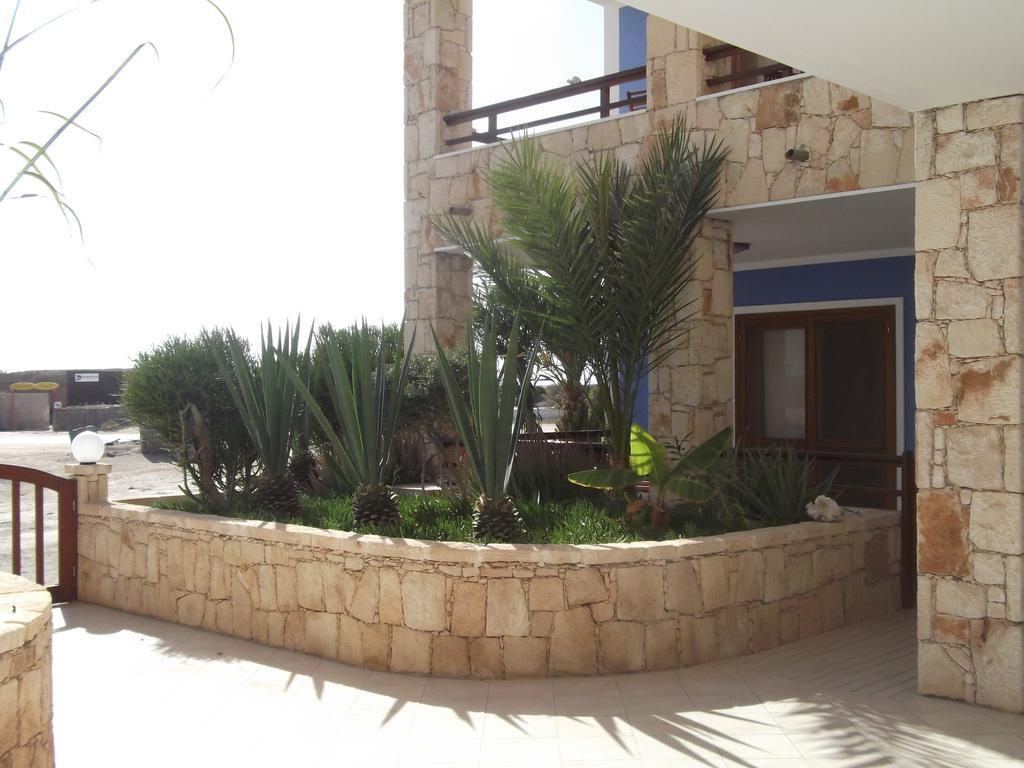 Apartment Ocean Front Praia Estoril サル・レイ エクステリア 写真