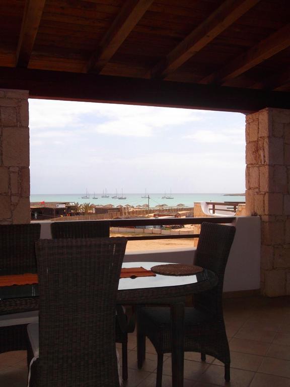 Apartment Ocean Front Praia Estoril サル・レイ エクステリア 写真