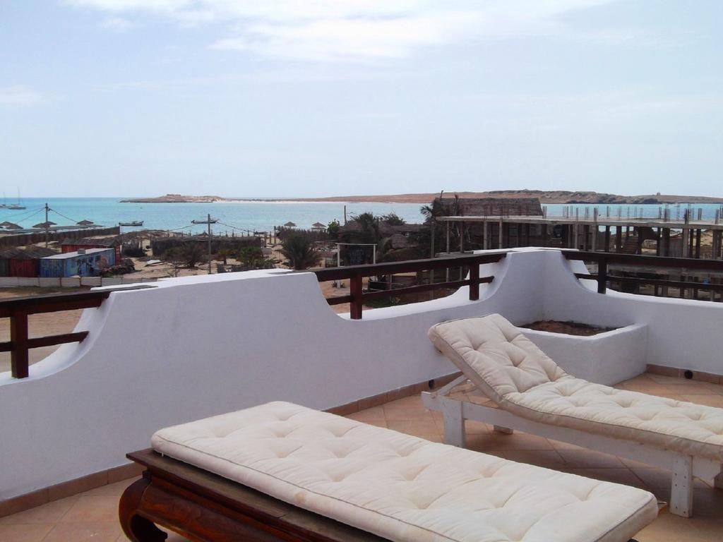 Apartment Ocean Front Praia Estoril サル・レイ エクステリア 写真